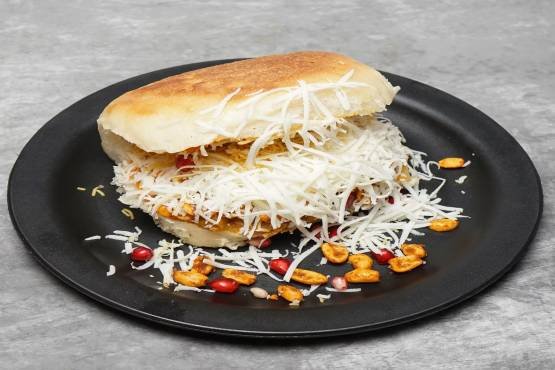 Cheese Dabeli